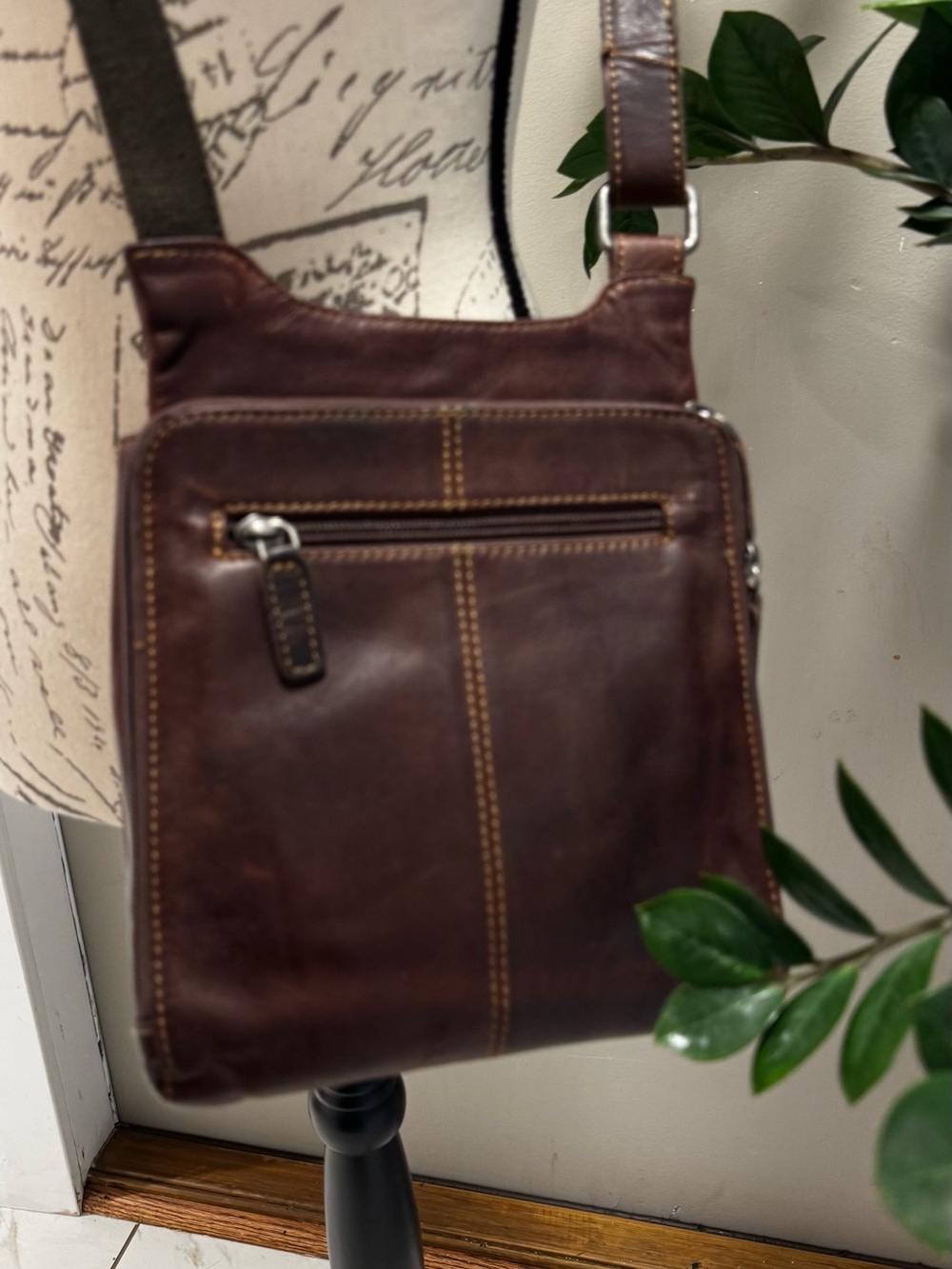 Jack Georges Voyager Floral Embossed Leather Crossbody Bag Brown Buffalo Leather - Picture 3 of 7